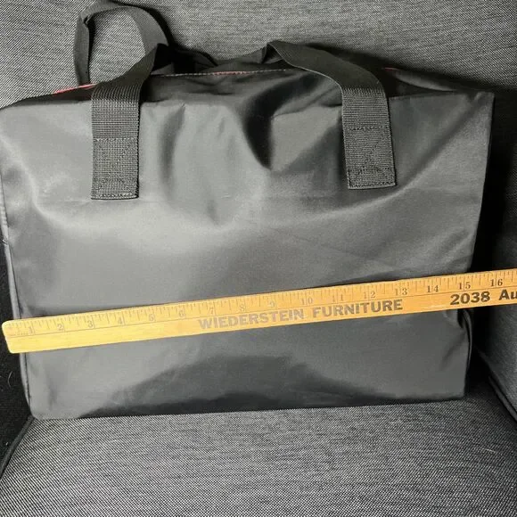 Ferragamo Parfums 16" Nylon Tote Duffle Bag Black Red Zip Top - Picture 4 of 9